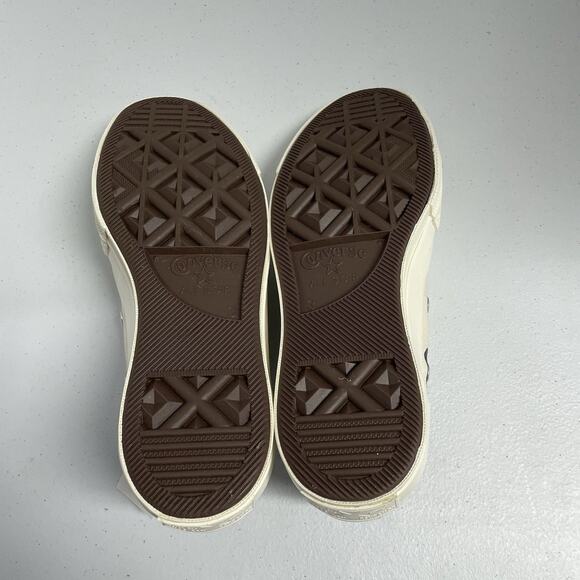 Converse Chuck 70 Low Heart Milk Black Comme des Garçons PLAY A08150C Size 3 Men - Picture 5 of 6